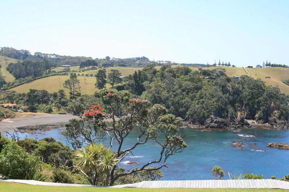 The Lighthouse Lookout Bed and Breakfast Tutukaka Buitenkant foto